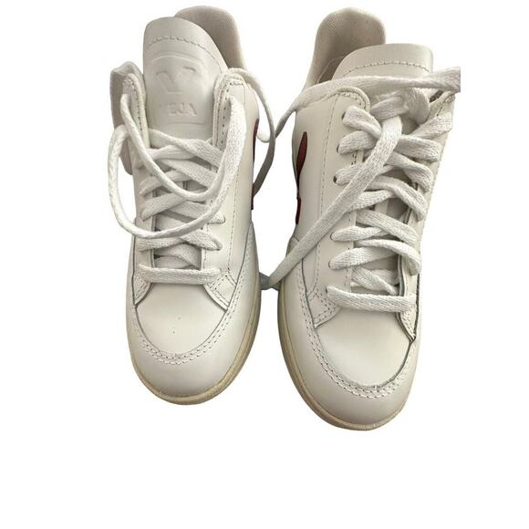 VEJA V-12 Leather Extra-white Marsala Nautico. Size 6 main image 7